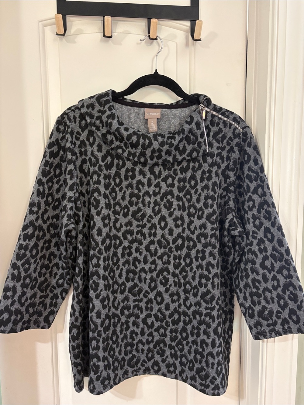 Chico's Gray and Black Leopard Knit Top large